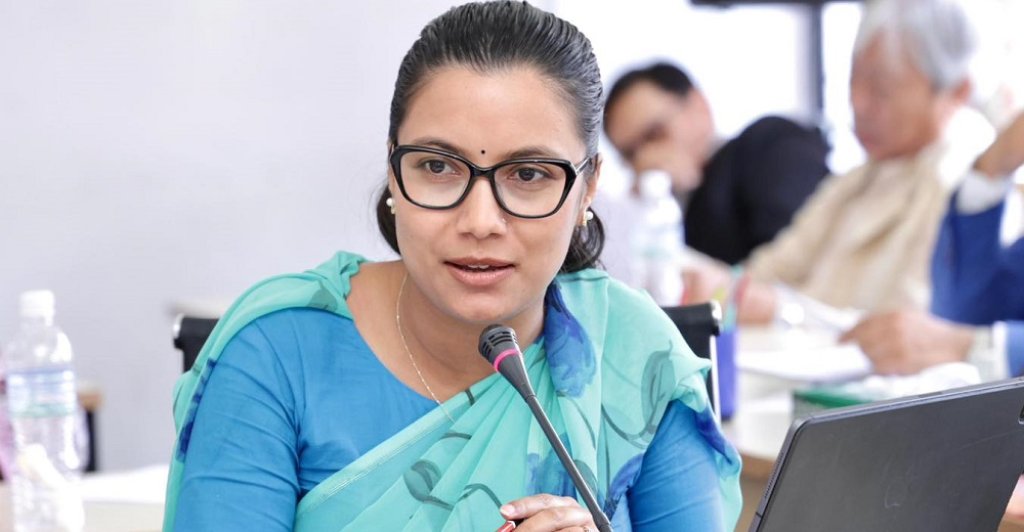 रास्वपा उपसभापतिमा सोविता गौतम विजयी